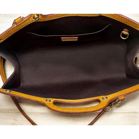 Louis Vuitton SR0029 Vernis Roxbury Drive Shoulder Bag - Picture 7 of 16